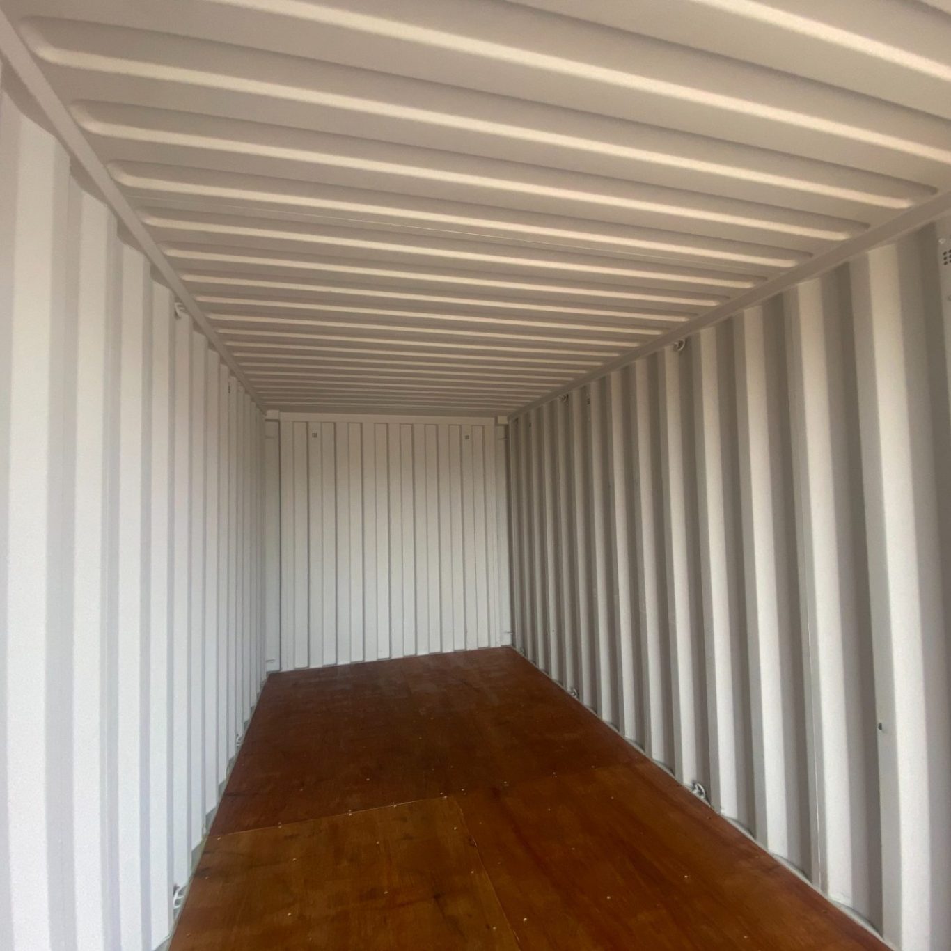 picture of a shipping container