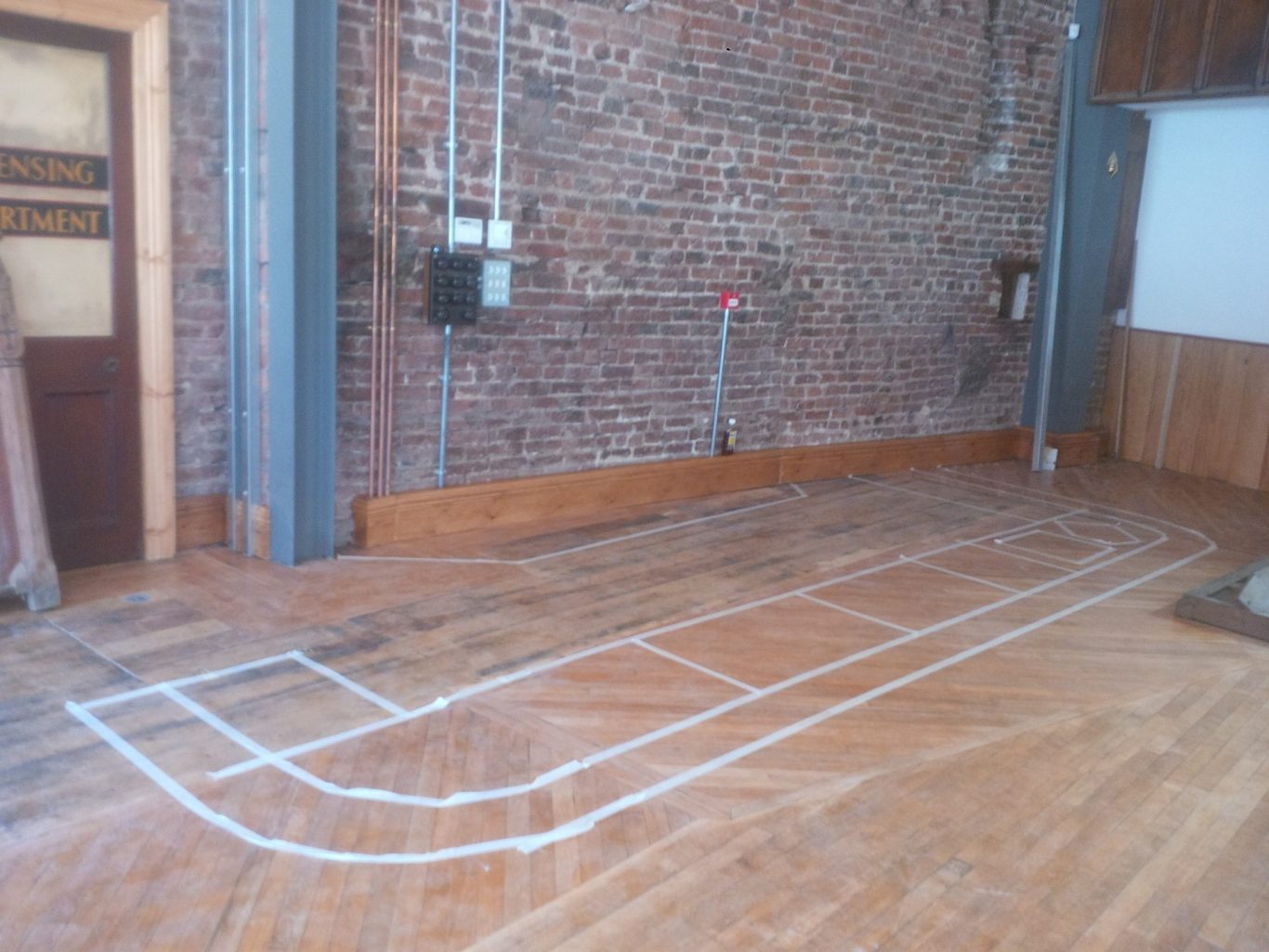 room inside a retail building